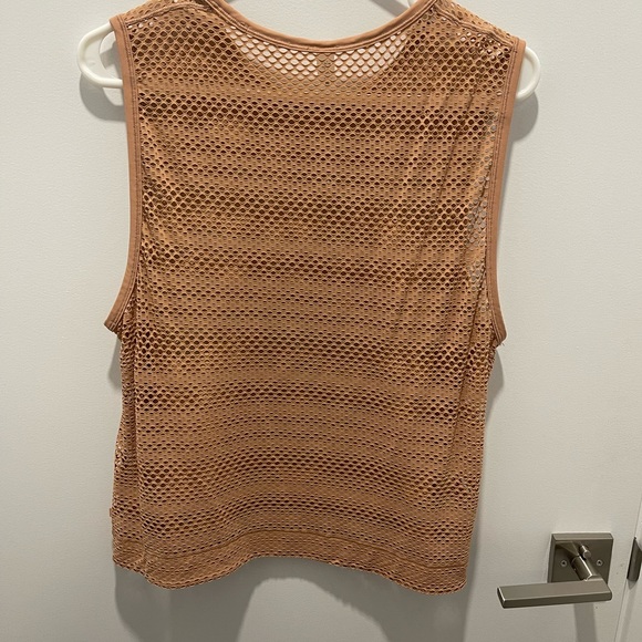 Lululemon Crop top - Picture 3 of 3